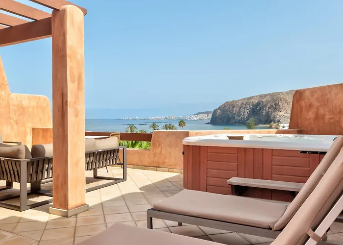 別荘 Bahia - Adjona 2,3 Penthouse Sea View & Jacuzzi 2b アロナ