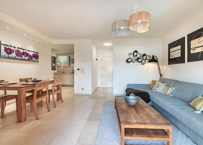 度假居 Bahia - Adjona 2,3 Penthouse Sea View & Jacuzzi 2b *